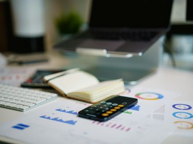 Laporan keuangan dan kalkulasi biaya untuk usaha kecil